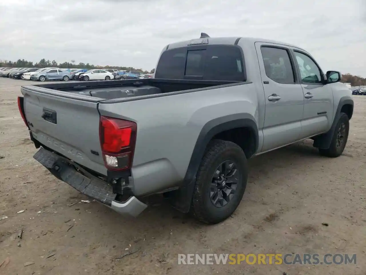 4 Photograph of a damaged car 3TYCZ5AN6MT028466 TOYOTA TACOMA 2021