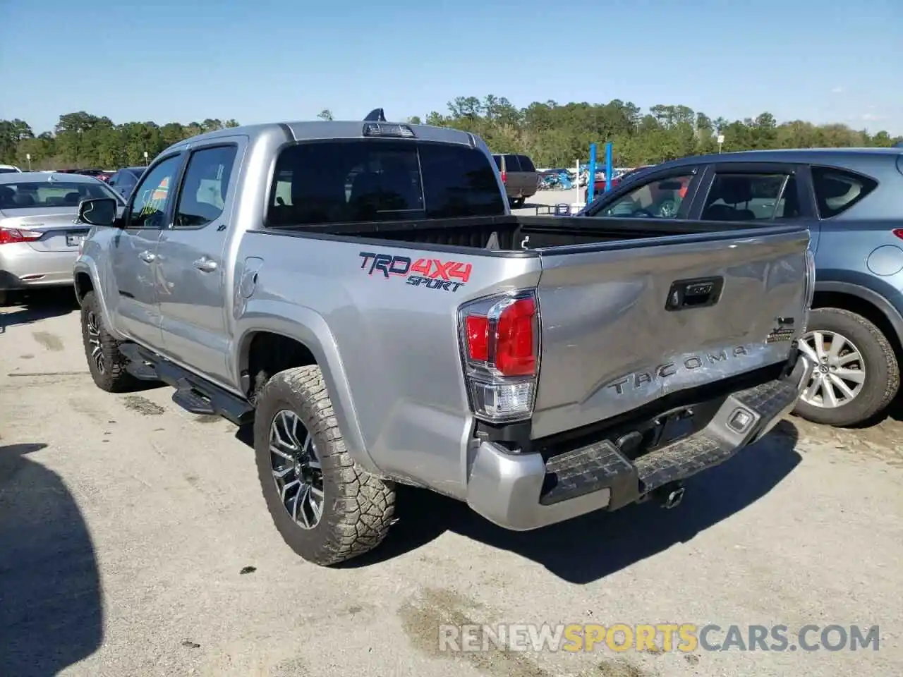 3 Photograph of a damaged car 3TYCZ5AN6MT035627 TOYOTA TACOMA 2021