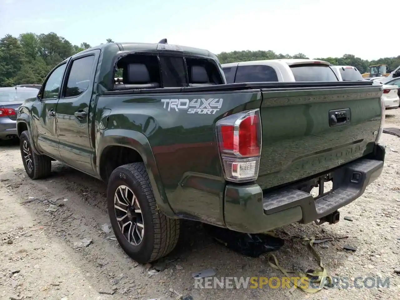 3 Фотография поврежденного автомобиля 3TYCZ5AN6MT036020 TOYOTA TACOMA 2021