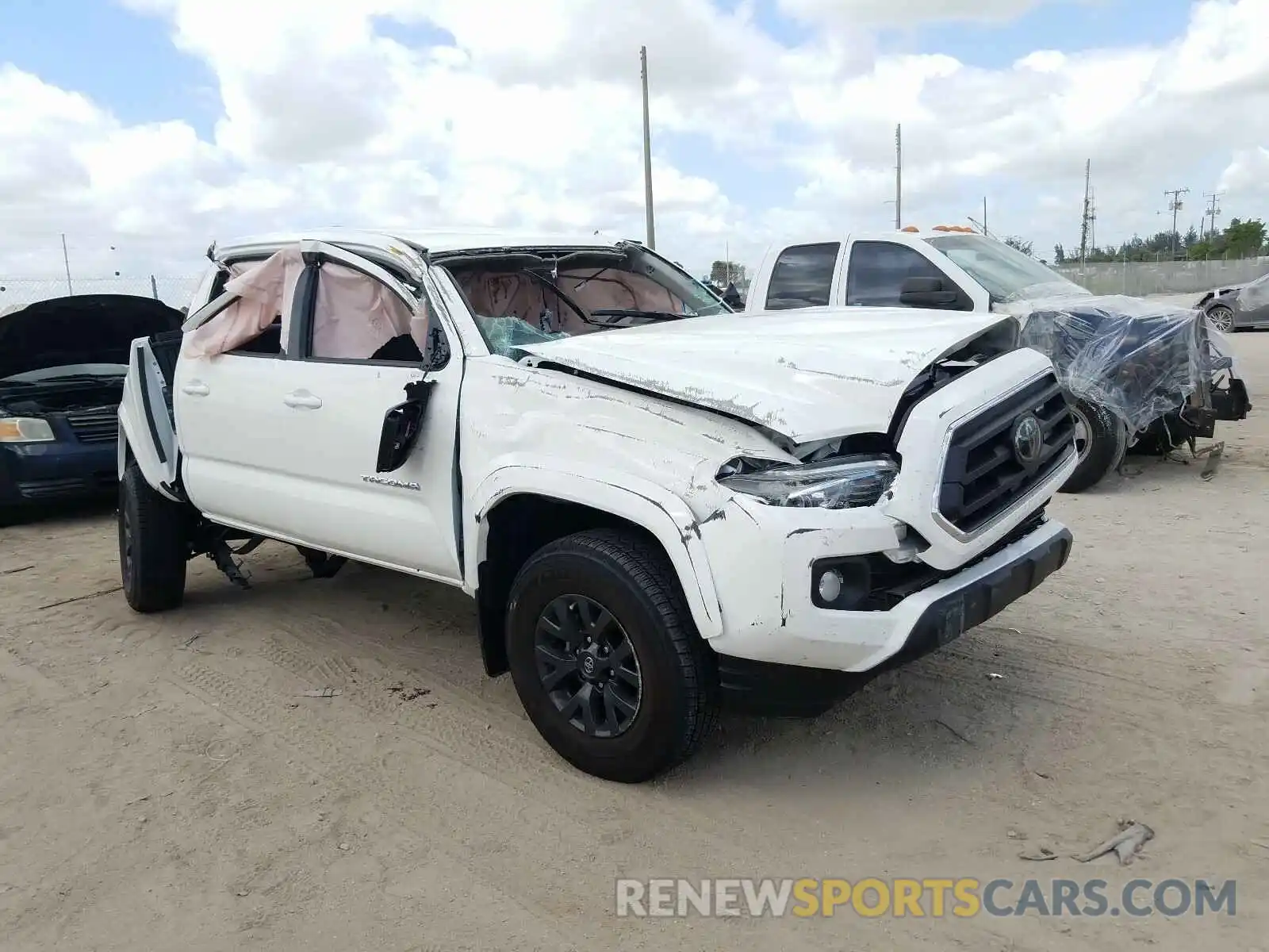 1 Фотография поврежденного автомобиля 3TYCZ5AN7MT011725 TOYOTA TACOMA 2021