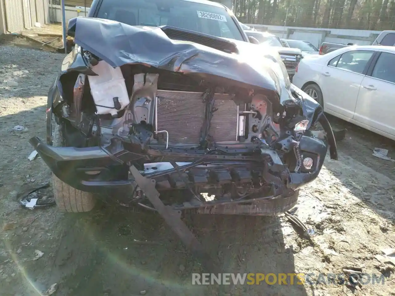 9 Photograph of a damaged car 3TYCZ5AN7MT023163 TOYOTA TACOMA 2021