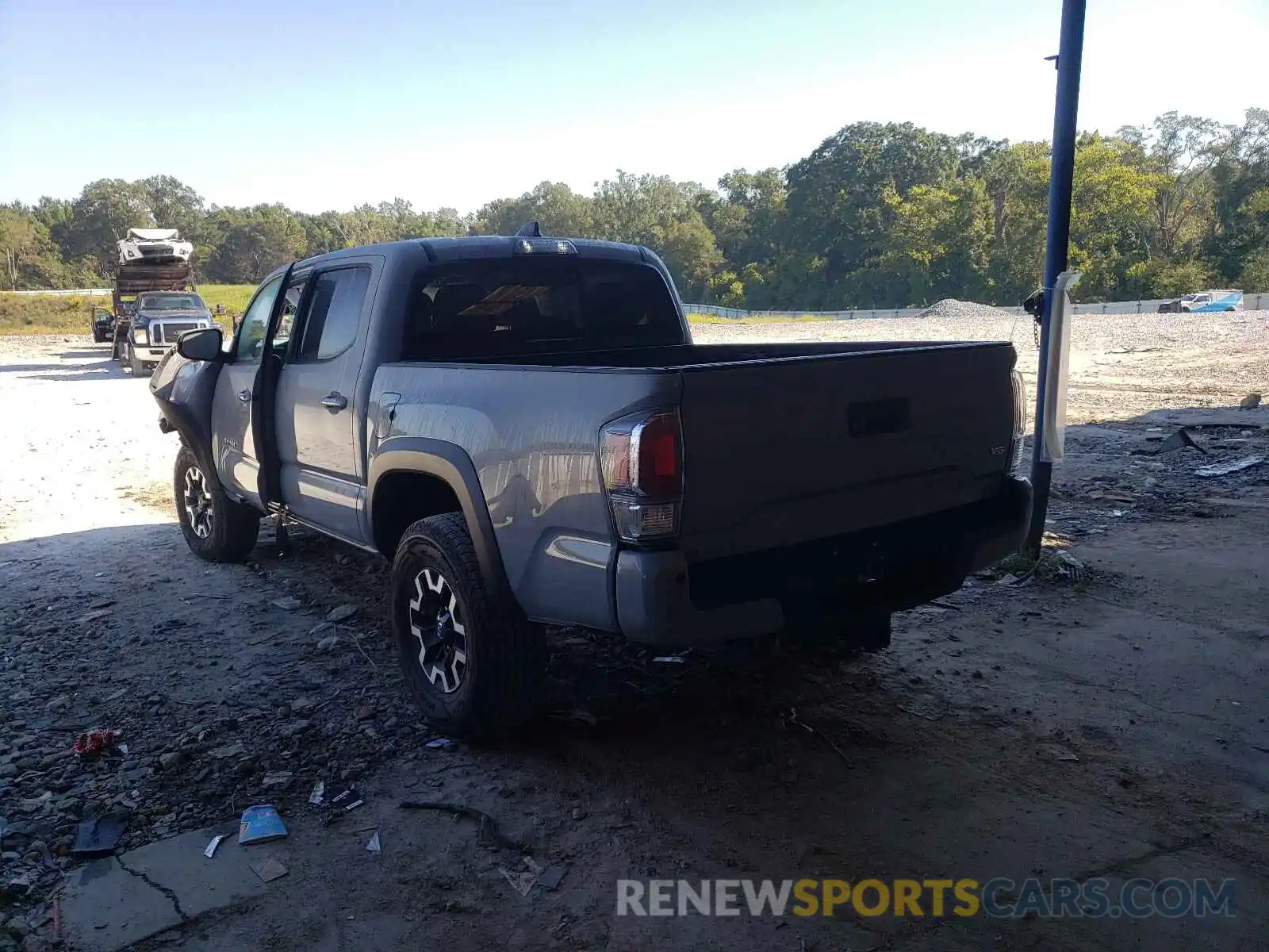 3 Photograph of a damaged car 3TYCZ5AN7MT040626 TOYOTA TACOMA 2021