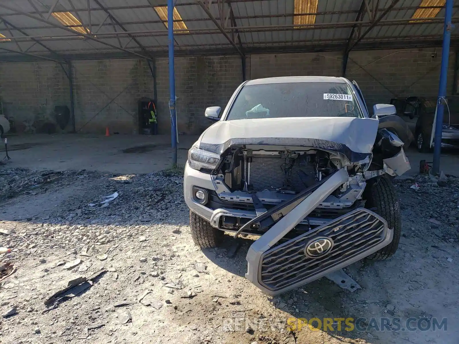 9 Photograph of a damaged car 3TYCZ5AN7MT040626 TOYOTA TACOMA 2021