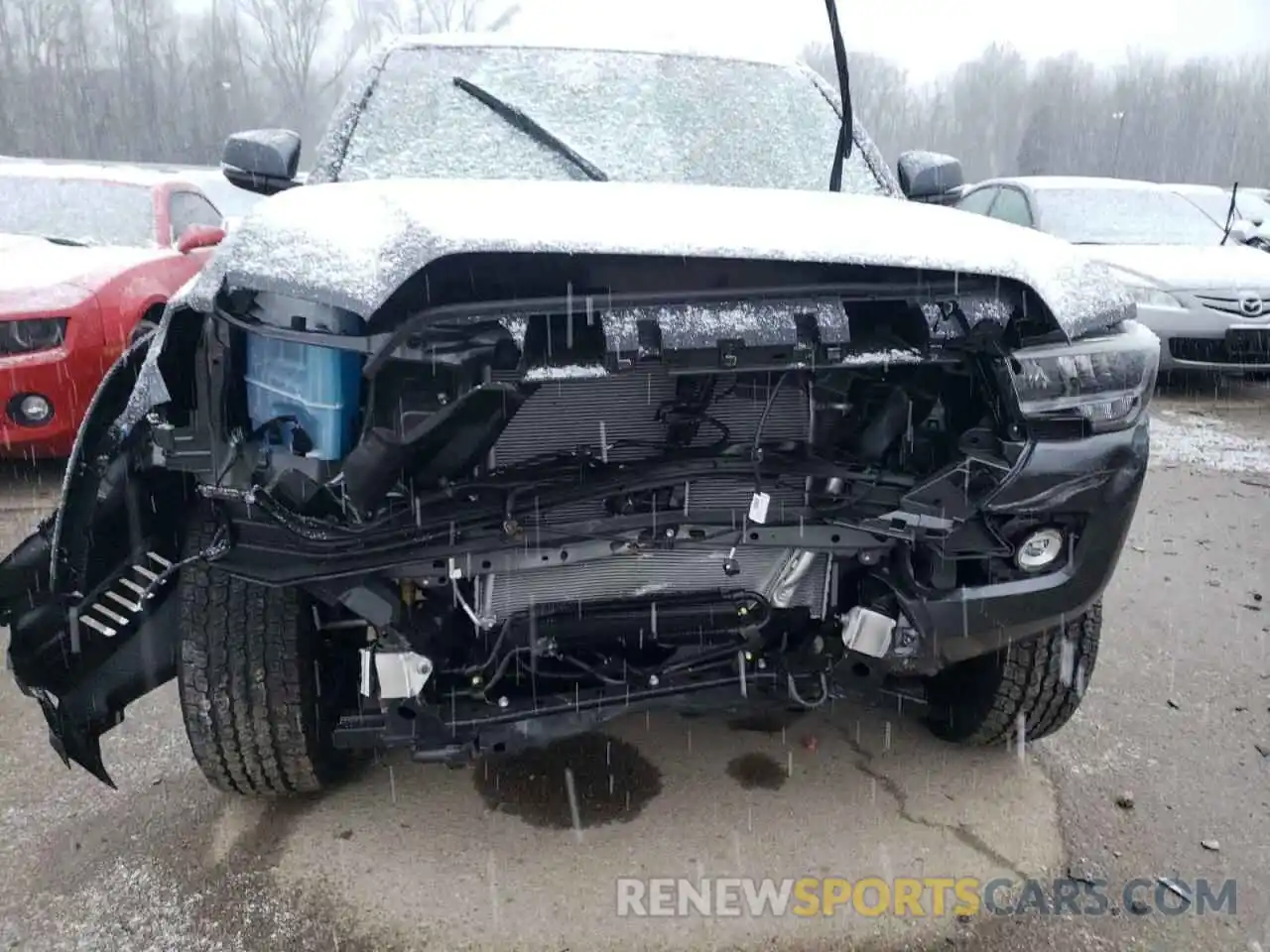 9 Photograph of a damaged car 3TYCZ5AN7MT052632 TOYOTA TACOMA 2021