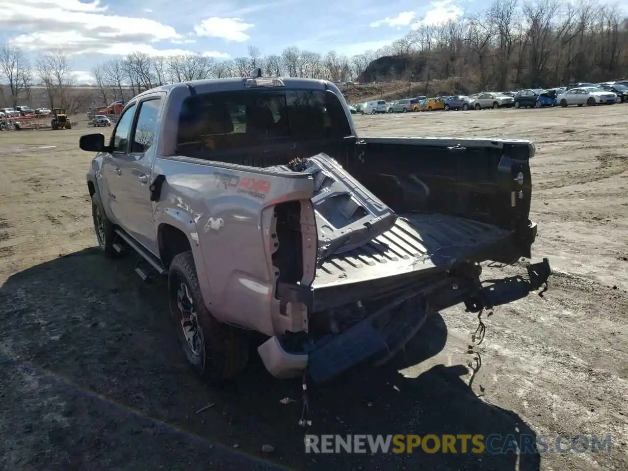 3 Photograph of a damaged car 3TYCZ5AN8MT018019 TOYOTA TACOMA 2021