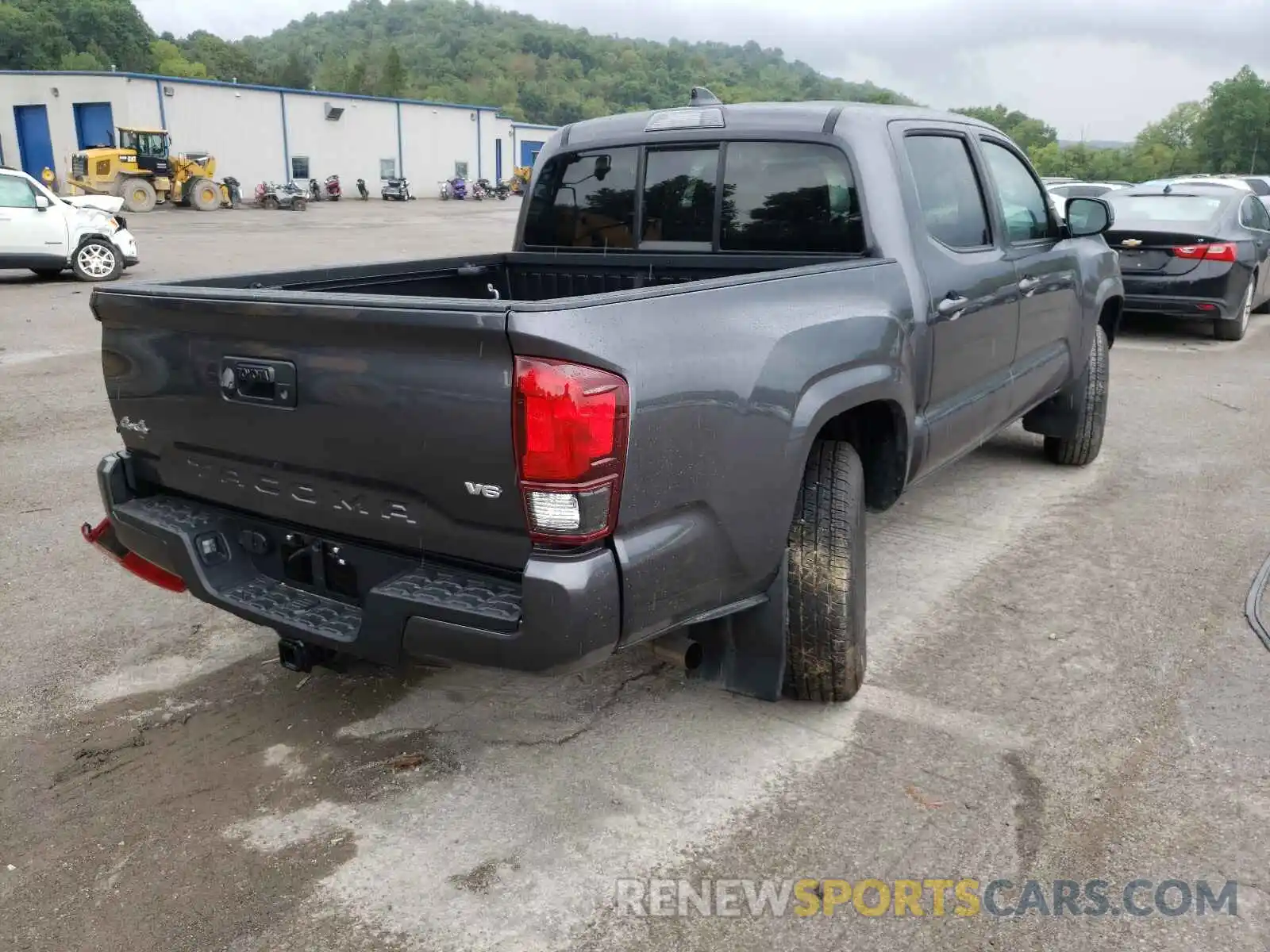 4 Photograph of a damaged car 3TYCZ5AN8MT035449 TOYOTA TACOMA 2021