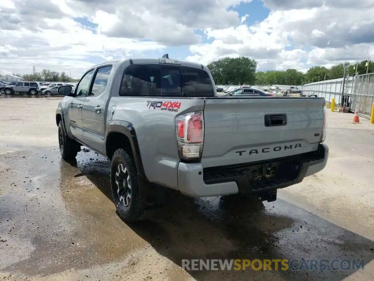 3 Photograph of a damaged car 3TYCZ5AN8MT041574 TOYOTA TACOMA 2021