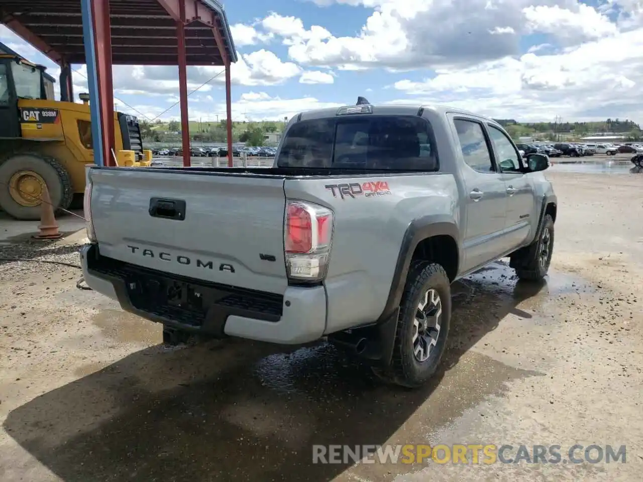 4 Photograph of a damaged car 3TYCZ5AN8MT041574 TOYOTA TACOMA 2021