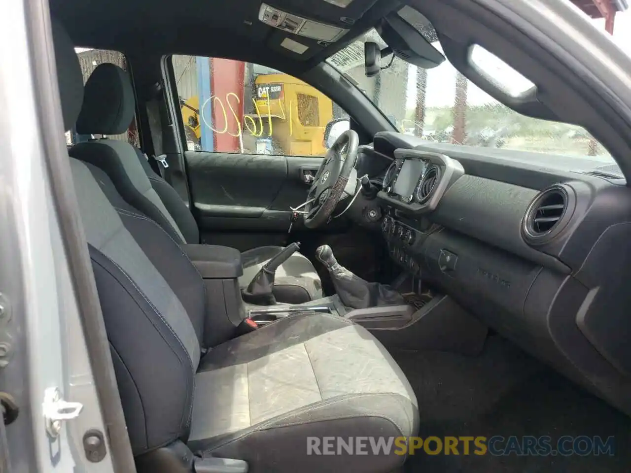 5 Photograph of a damaged car 3TYCZ5AN8MT041574 TOYOTA TACOMA 2021