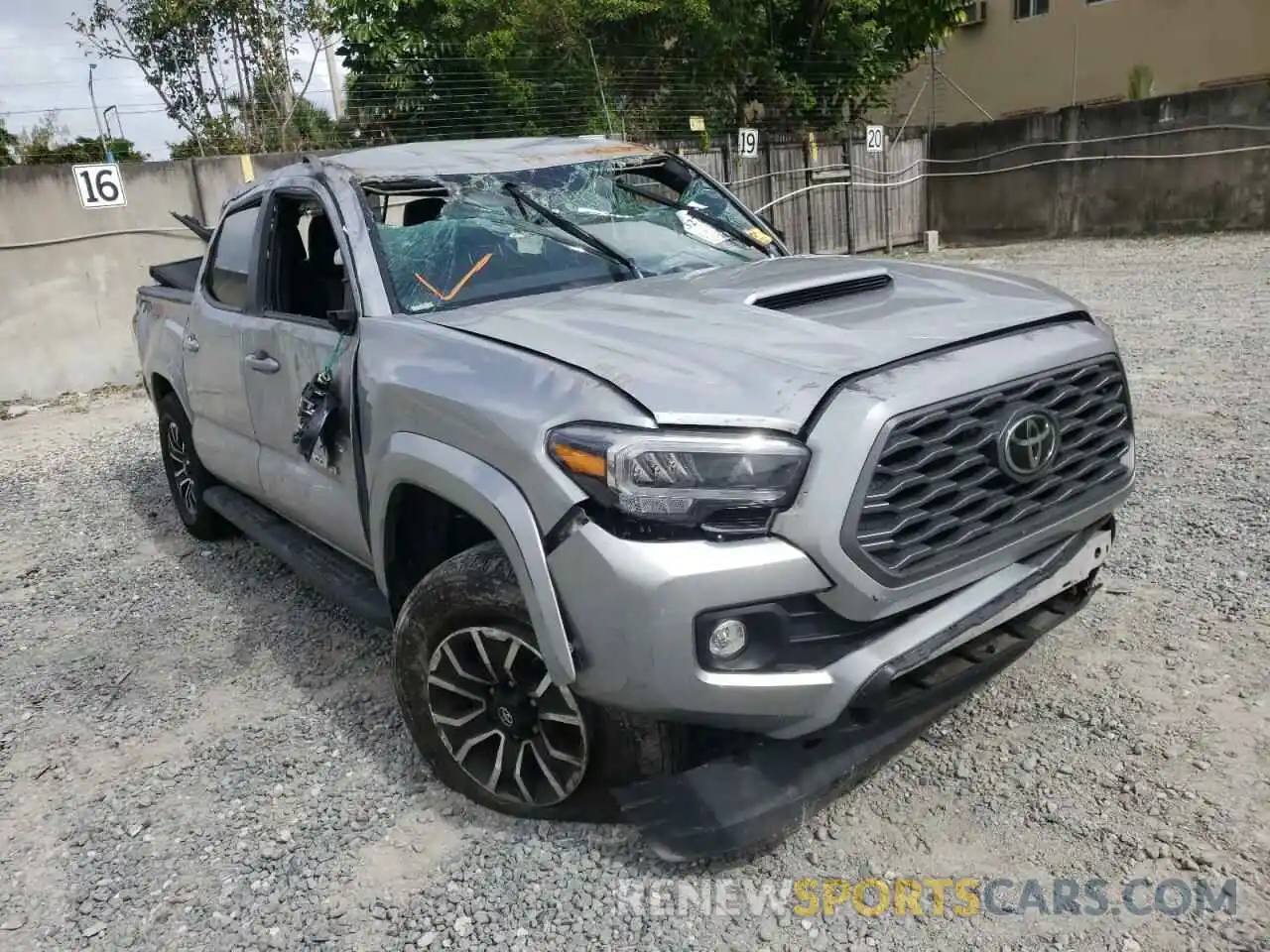 1 Фотография поврежденного автомобиля 3TYCZ5AN9MT008924 TOYOTA TACOMA 2021