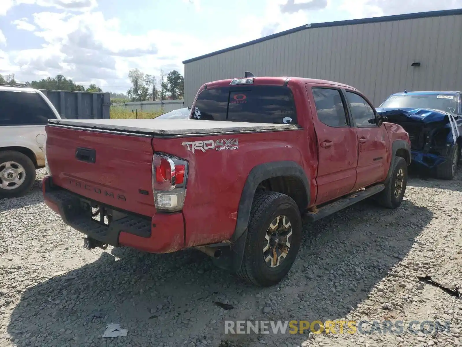 4 Photograph of a damaged car 3TYCZ5AN9MT011547 TOYOTA TACOMA 2021