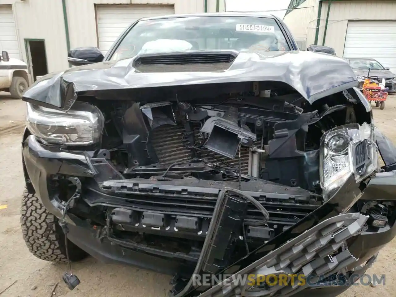 9 Photograph of a damaged car 3TYCZ5AN9MT022354 TOYOTA TACOMA 2021