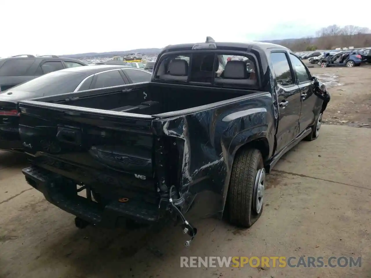 4 Photograph of a damaged car 3TYCZ5AN9MT044838 TOYOTA TACOMA 2021