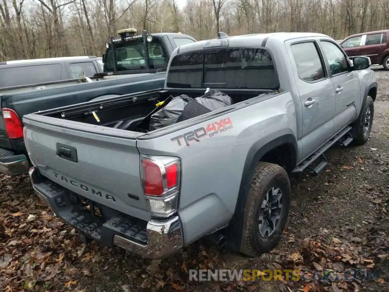 4 Photograph of a damaged car 3TYCZ5AN9MT046735 TOYOTA TACOMA 2021