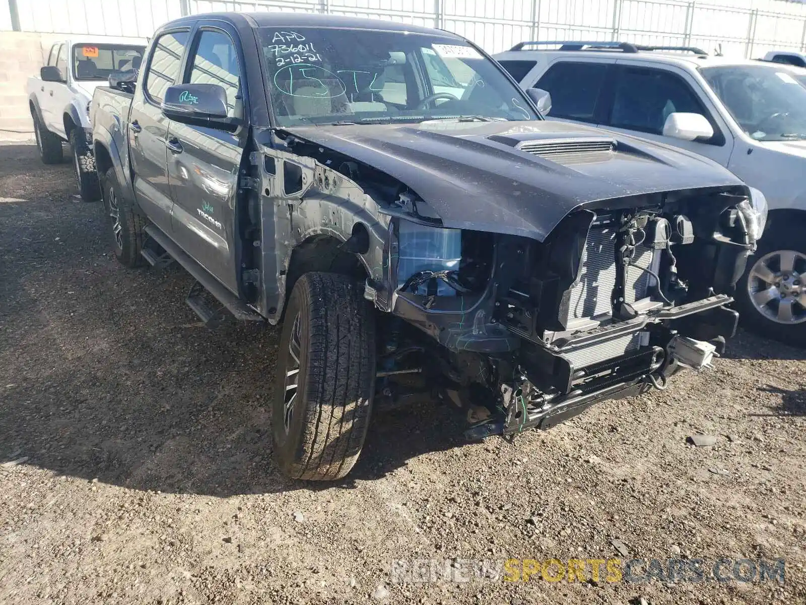 9 Photograph of a damaged car 3TYCZ5ANXMT012948 TOYOTA TACOMA 2021