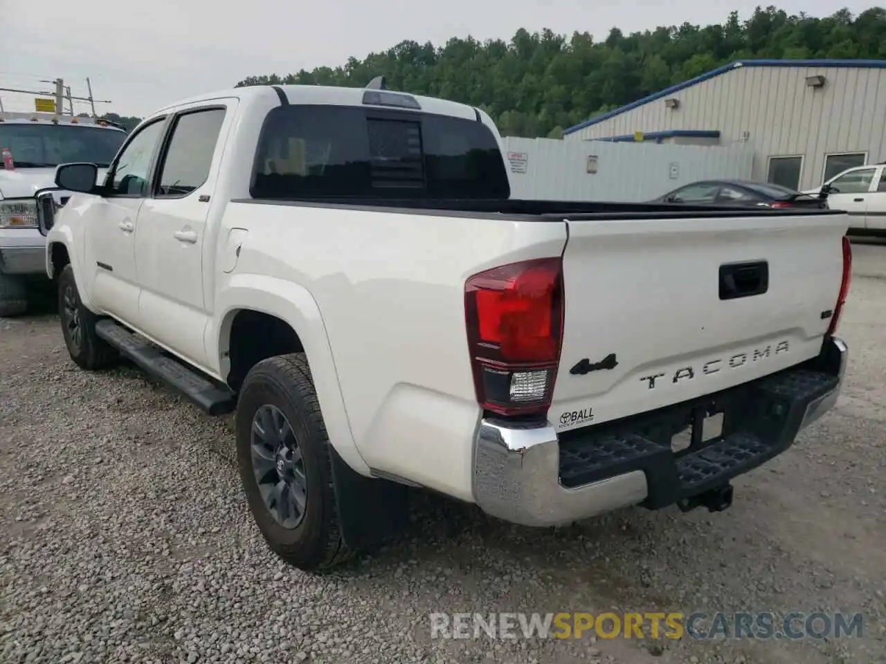 3 Photograph of a damaged car 3TYCZ5ANXMT041110 TOYOTA TACOMA 2021