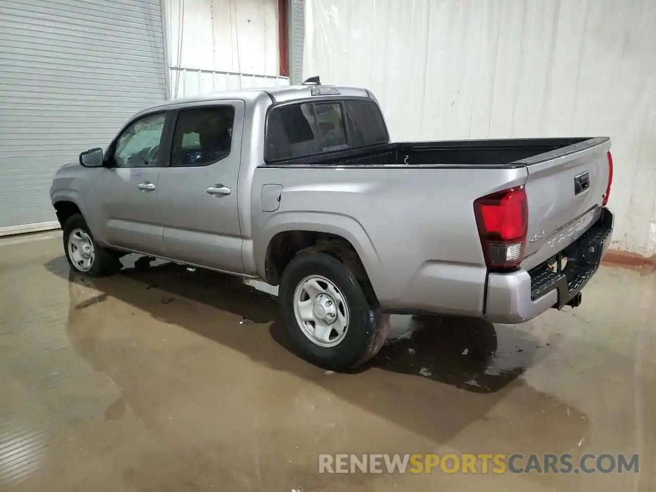 2 Photograph of a damaged car 3TYCZ5ANXMT042757 TOYOTA TACOMA 2021