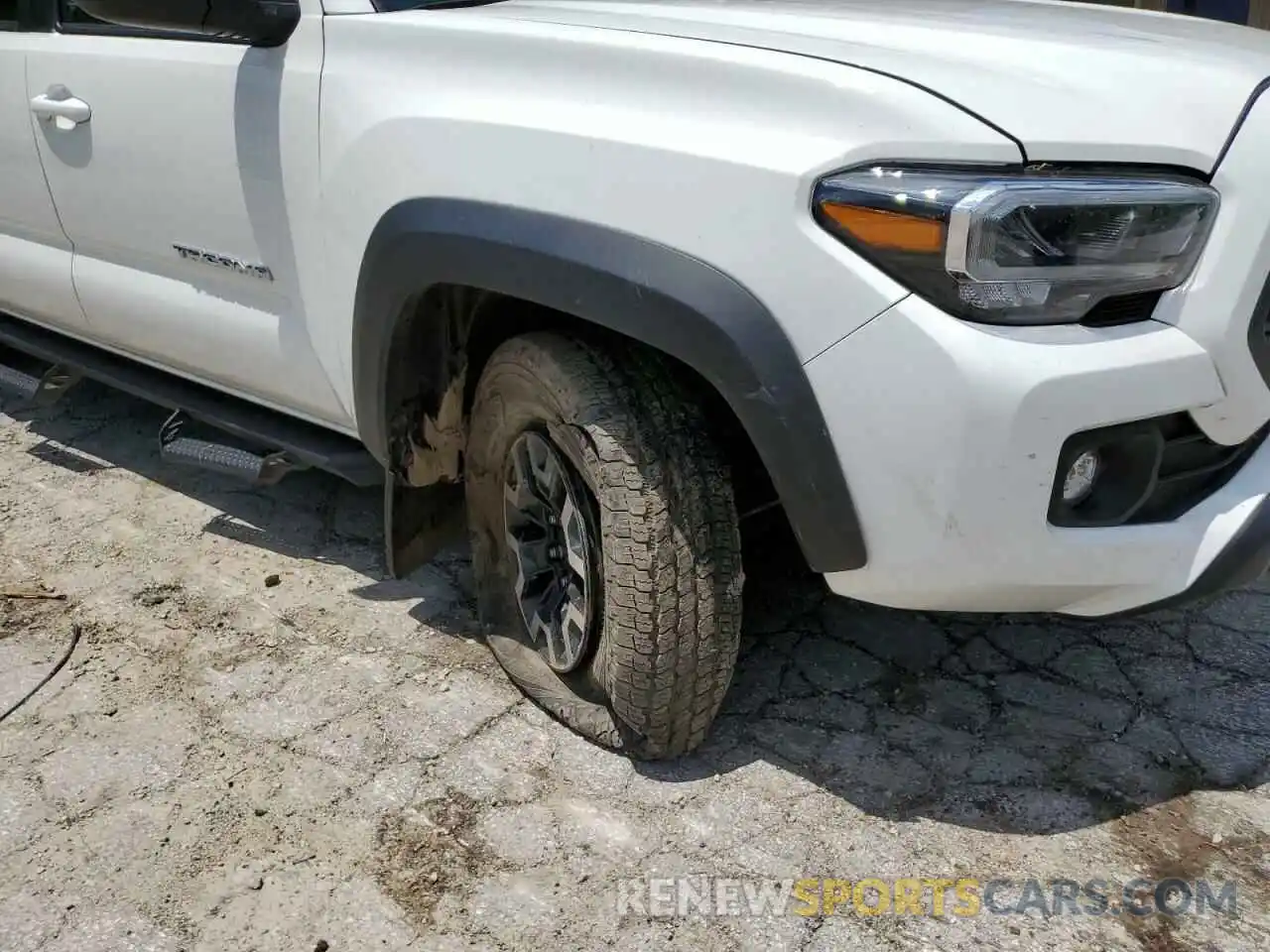 9 Photograph of a damaged car 3TYDZ5BN0MT002724 TOYOTA TACOMA 2021