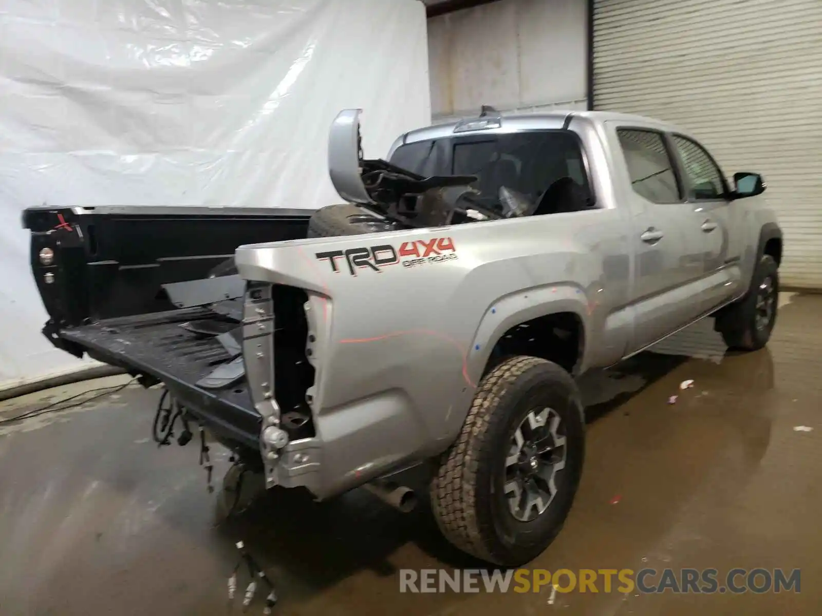 4 Photograph of a damaged car 3TYDZ5BN1MT000318 TOYOTA TACOMA 2021