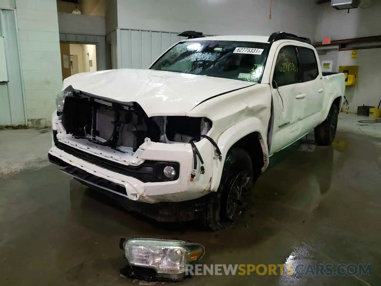 2 Фотография поврежденного автомобиля 3TYDZ5BN1MT004451 TOYOTA TACOMA 2021