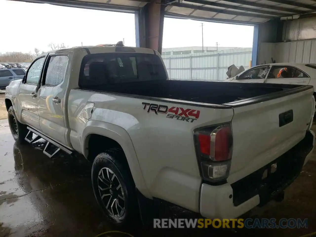 3 Photograph of a damaged car 3TYDZ5BN3MT003026 TOYOTA TACOMA 2021