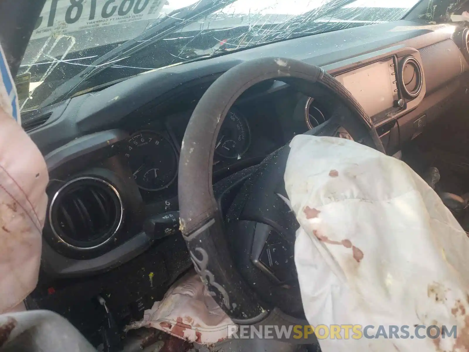 8 Photograph of a damaged car 3TYDZ5BN4MT001768 TOYOTA TACOMA 2021