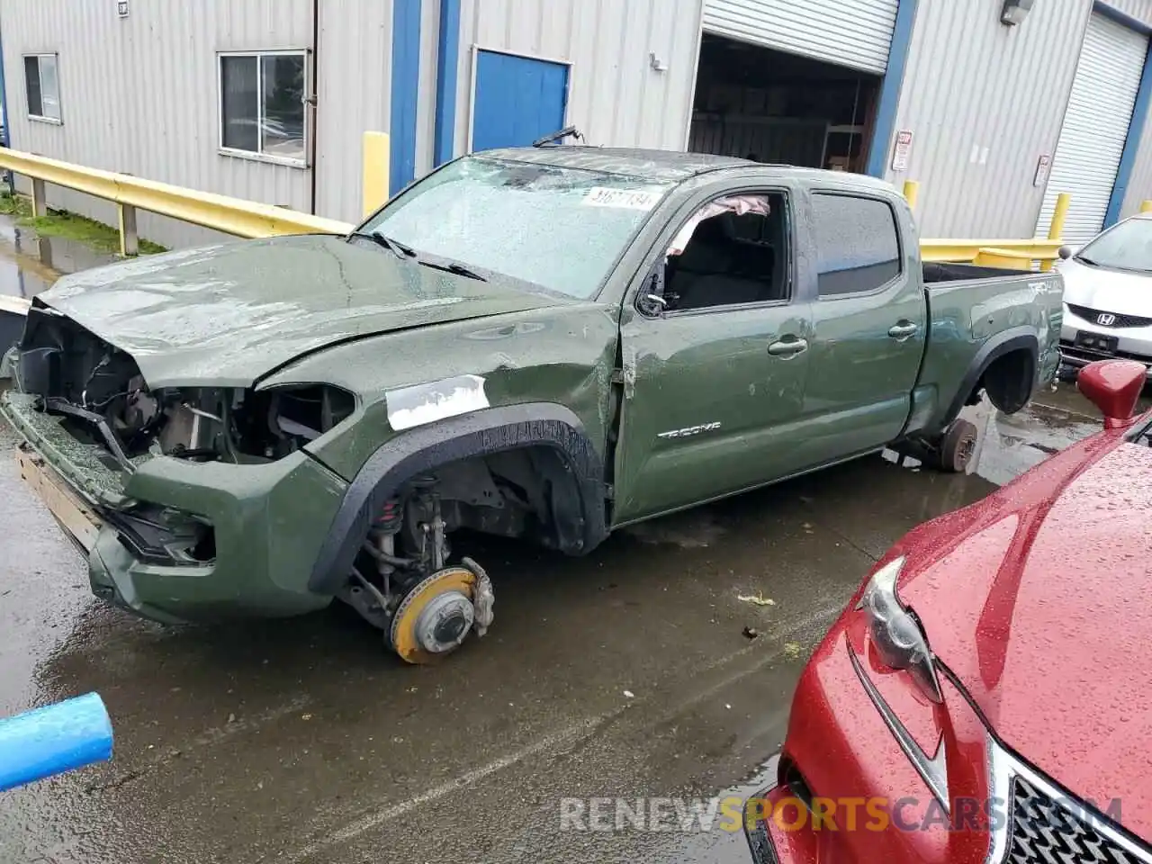 1 Photograph of a damaged car 3TYDZ5BN8MT004611 TOYOTA TACOMA 2021