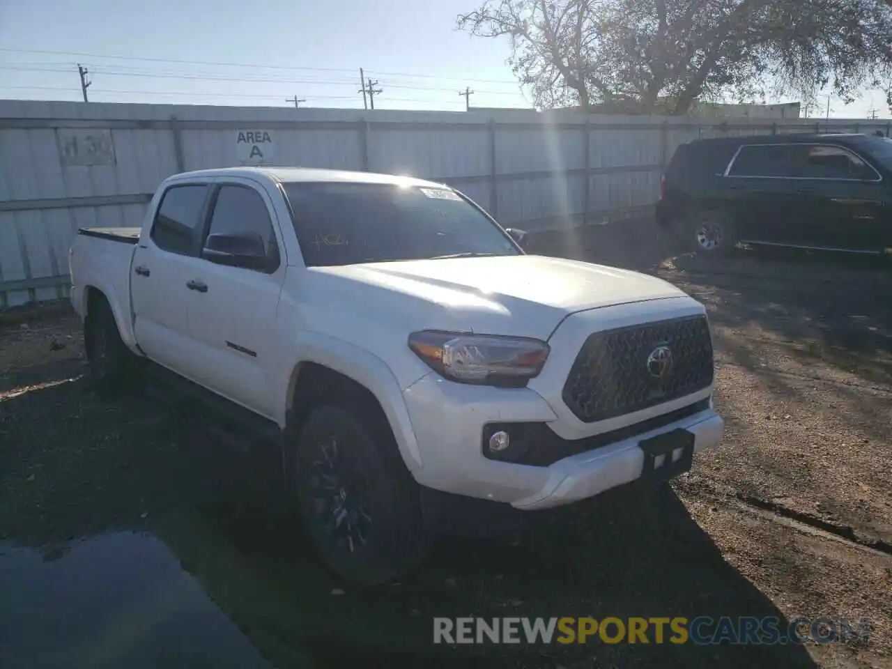 1 Photograph of a damaged car 3TYEZ5CNXMT010042 TOYOTA TACOMA 2021