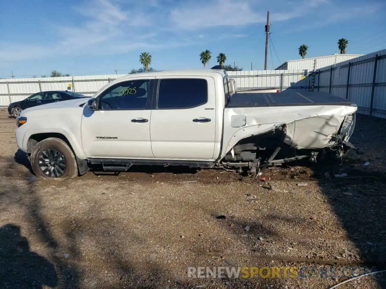 9 Photograph of a damaged car 3TYEZ5CNXMT010042 TOYOTA TACOMA 2021