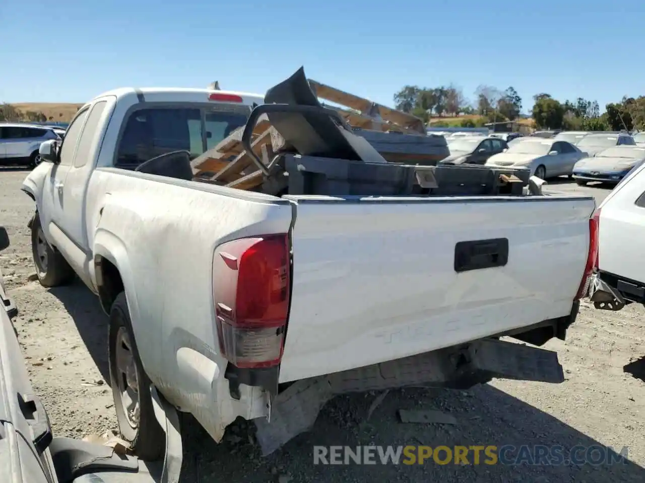 3 Photograph of a damaged car 3TYRX5GN0MT015817 TOYOTA TACOMA 2021