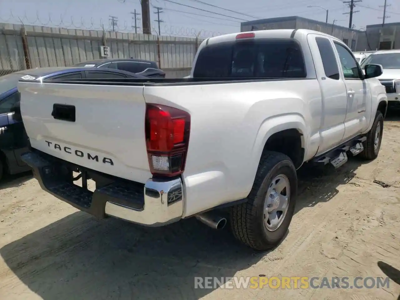 4 Фотография поврежденного автомобиля 3TYRX5GN1MT008648 TOYOTA TACOMA 2021