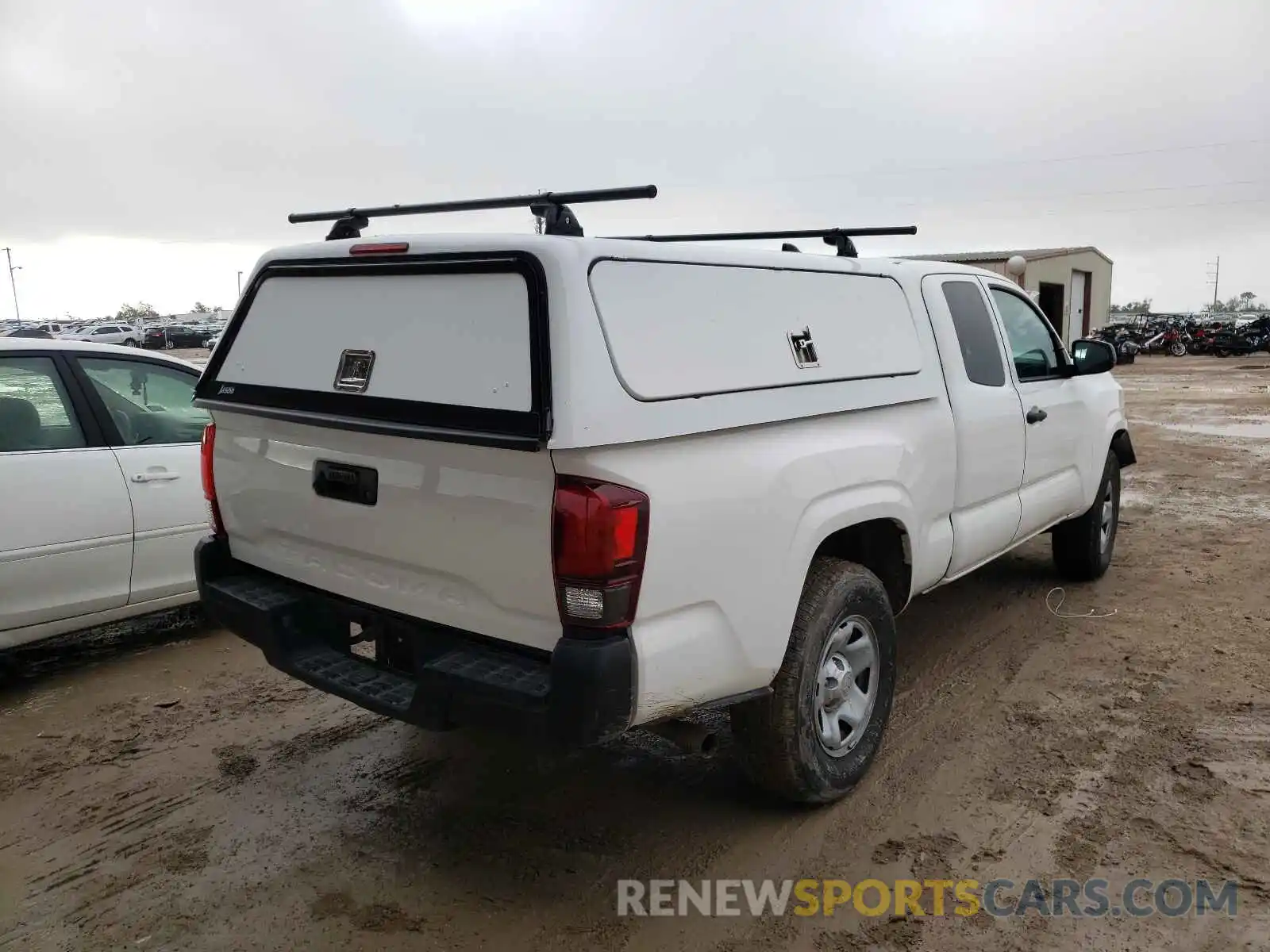 4 Photograph of a damaged car 3TYRX5GN1MT011176 TOYOTA TACOMA 2021