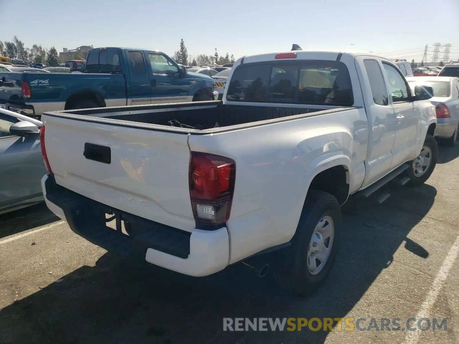 4 Photograph of a damaged car 3TYRX5GN2MT006908 TOYOTA TACOMA 2021