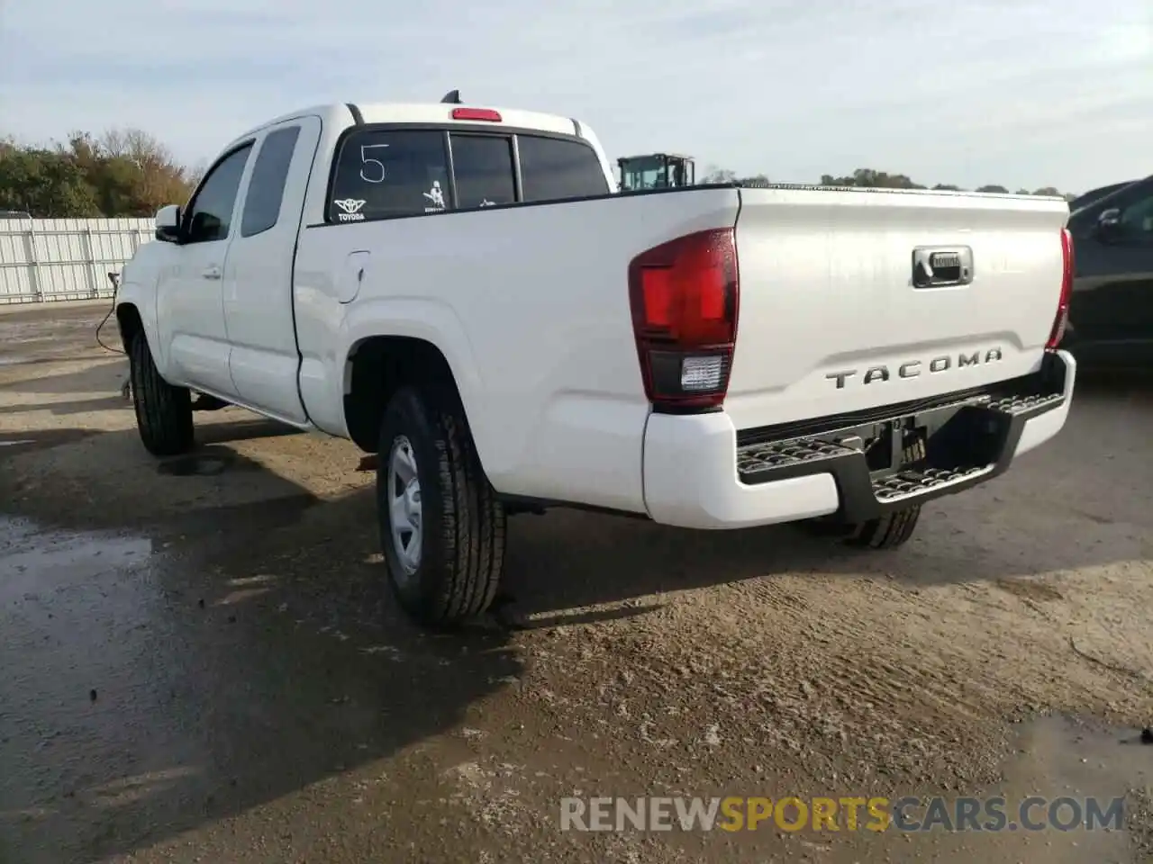 3 Photograph of a damaged car 3TYRX5GN2MT008576 TOYOTA TACOMA 2021