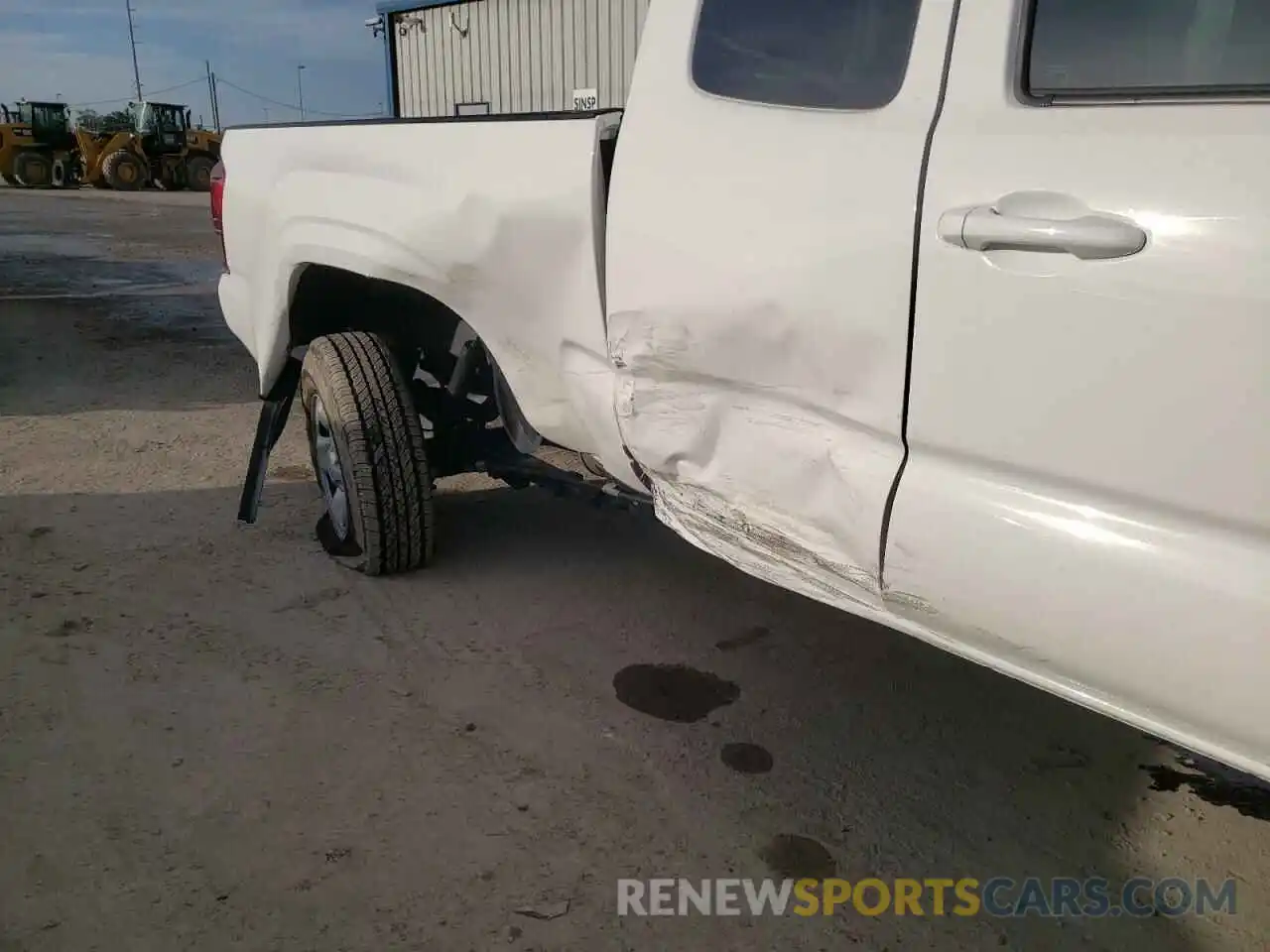 9 Photograph of a damaged car 3TYRX5GN2MT008576 TOYOTA TACOMA 2021