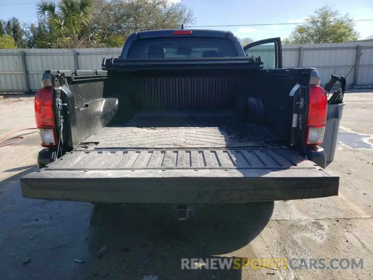 9 Photograph of a damaged car 3TYRX5GN2MT018203 TOYOTA TACOMA 2021