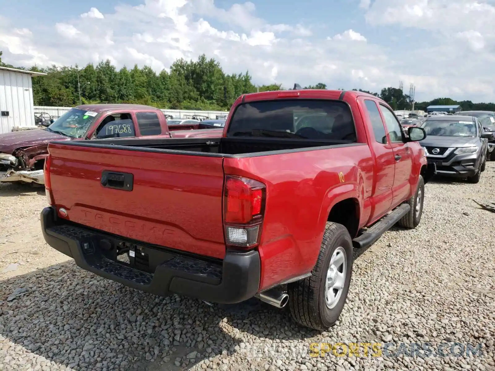 4 Photograph of a damaged car 3TYRX5GN4MT015786 TOYOTA TACOMA 2021