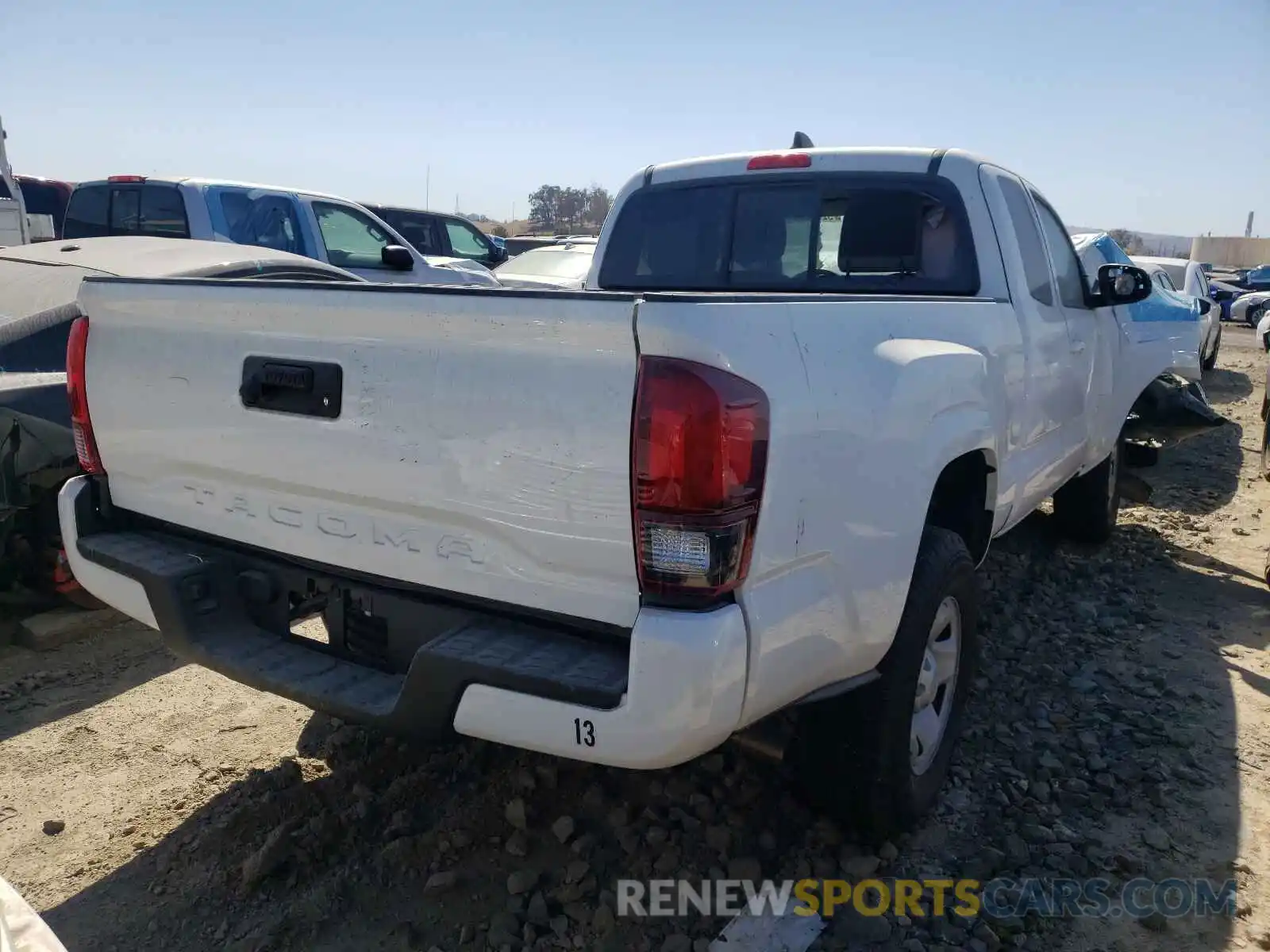 4 Photograph of a damaged car 3TYRX5GN4MT016789 TOYOTA TACOMA 2021