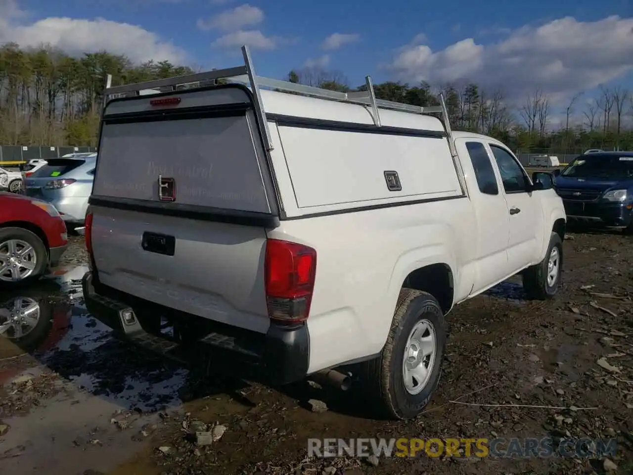 4 Photograph of a damaged car 3TYRX5GN5MT005803 TOYOTA TACOMA 2021