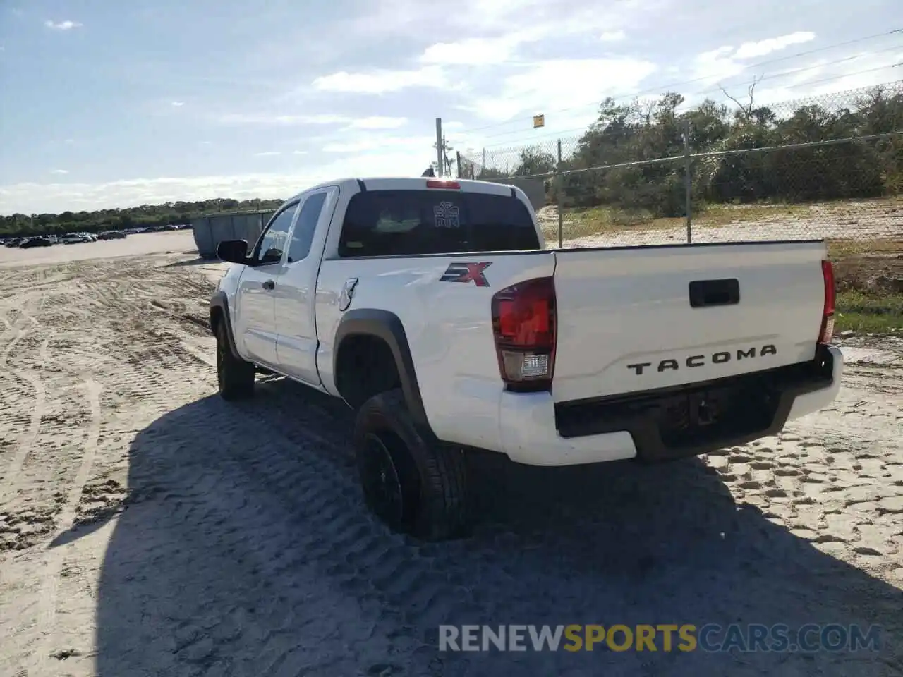 3 Photograph of a damaged car 3TYRX5GN5MT008247 TOYOTA TACOMA 2021