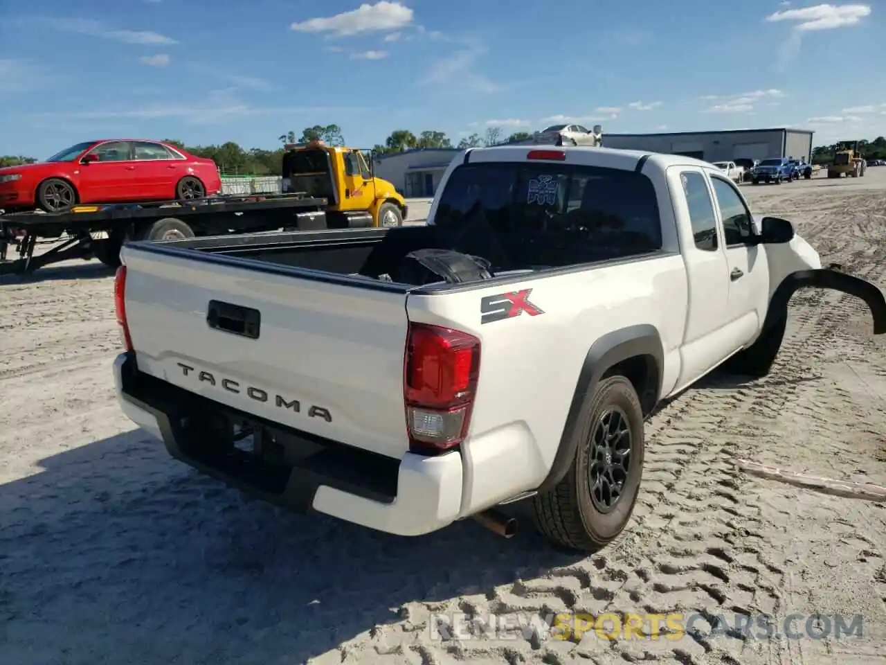 4 Photograph of a damaged car 3TYRX5GN5MT008247 TOYOTA TACOMA 2021