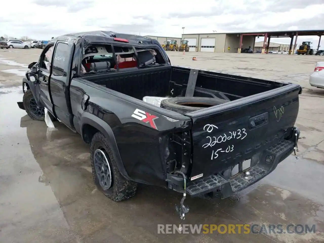 3 Photograph of a damaged car 3TYRX5GN5MT010984 TOYOTA TACOMA 2021