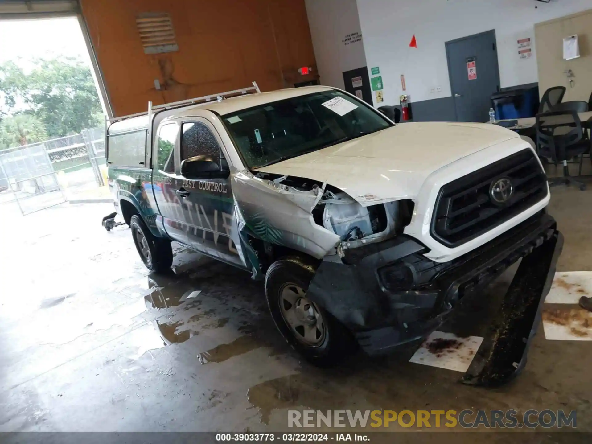 1 Photograph of a damaged car 3TYRX5GN7MT008041 TOYOTA TACOMA 2021