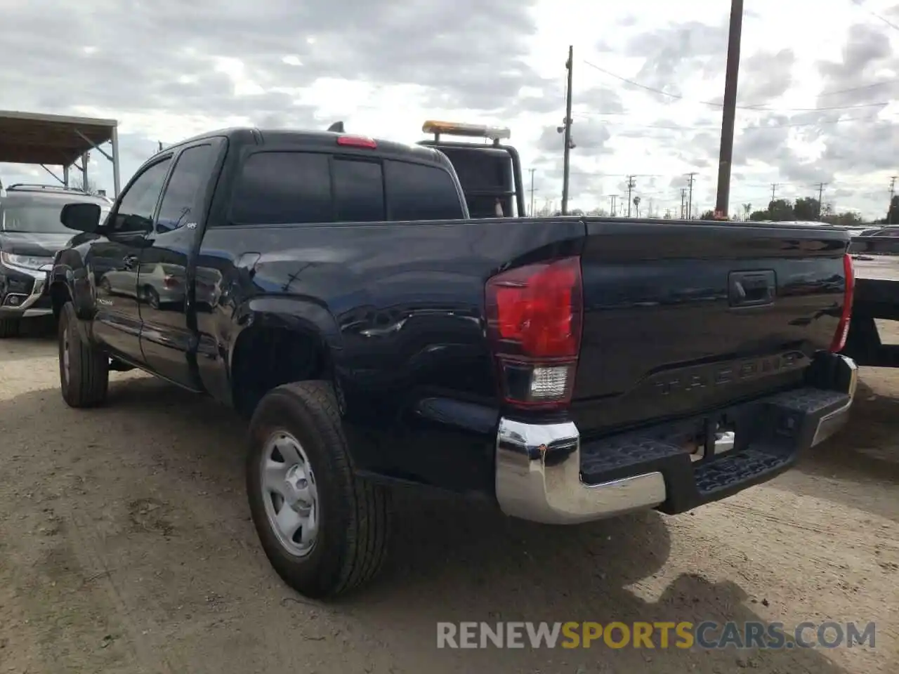 3 Photograph of a damaged car 3TYRX5GN7MT008668 TOYOTA TACOMA 2021