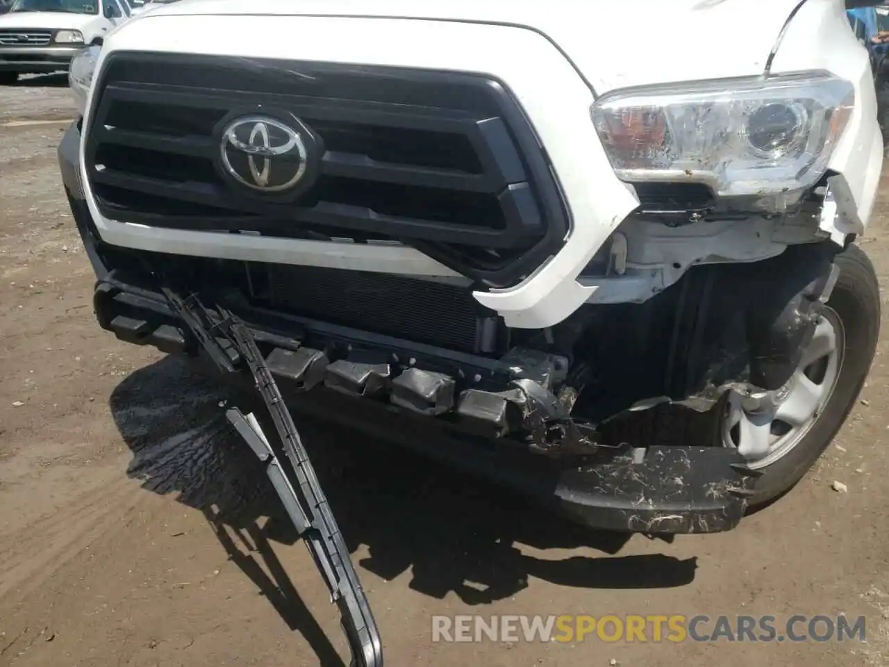 9 Photograph of a damaged car 3TYRX5GN7MT032260 TOYOTA TACOMA 2021