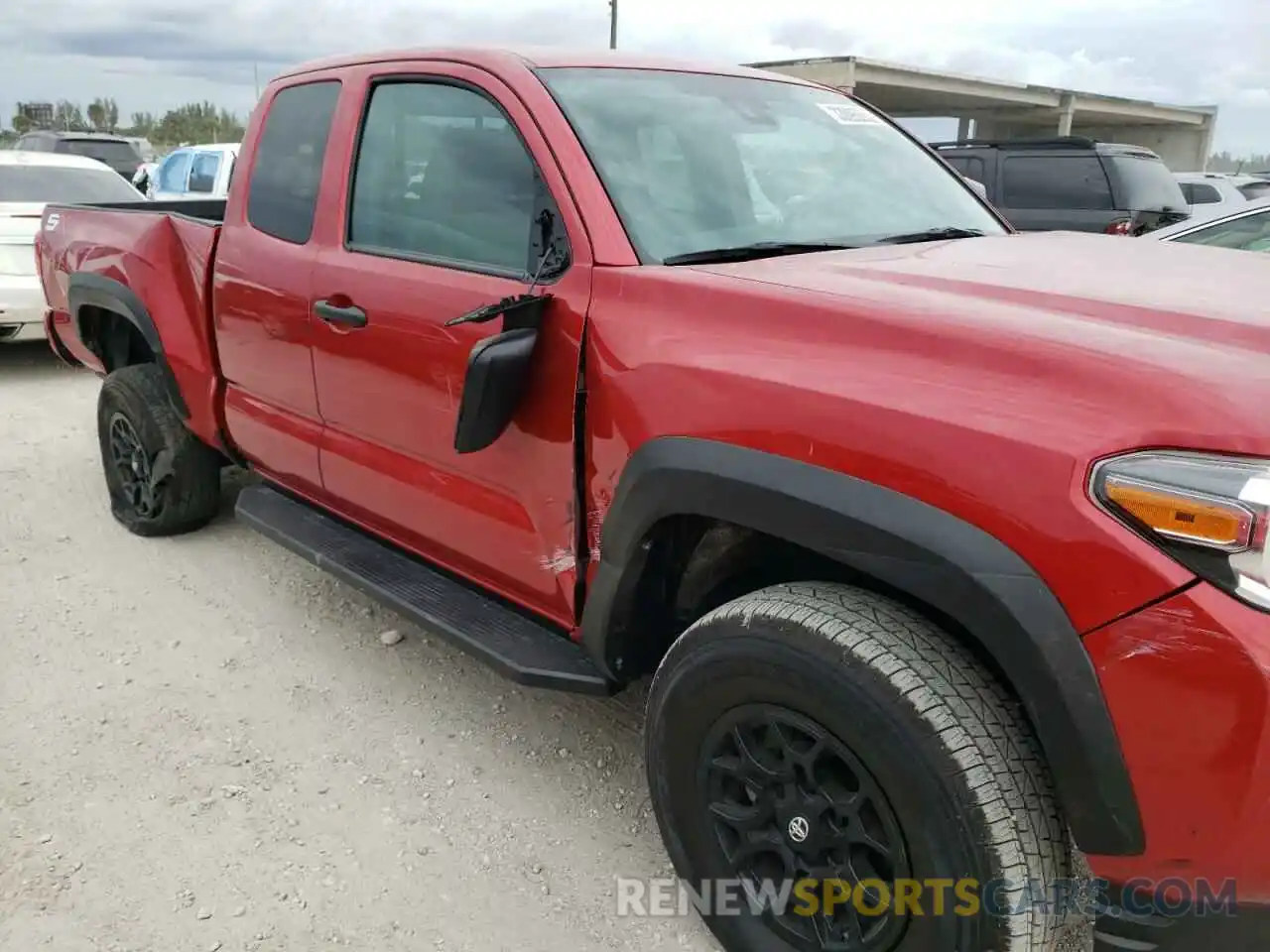 9 Photograph of a damaged car 3TYRX5GN8MT007464 TOYOTA TACOMA 2021