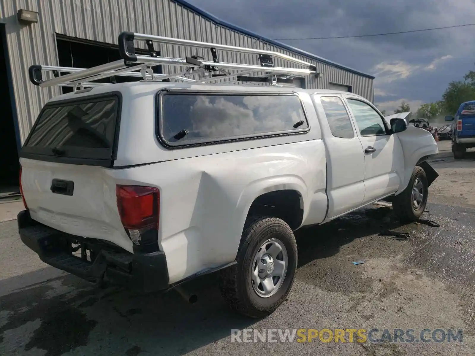 4 Photograph of a damaged car 3TYRX5GN8MT014284 TOYOTA TACOMA 2021