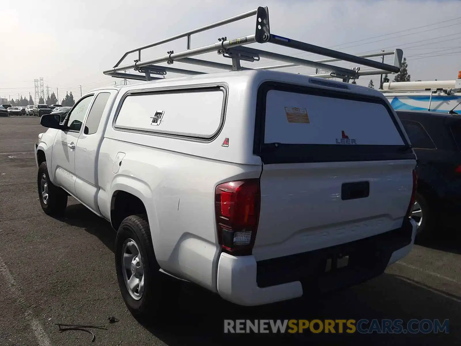 3 Photograph of a damaged car 3TYRX5GN8MT021252 TOYOTA TACOMA 2021