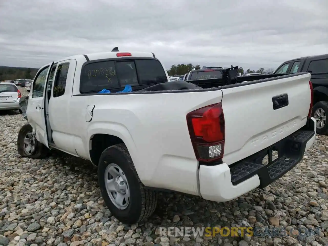 3 Photograph of a damaged car 3TYRX5GN8MT025334 TOYOTA TACOMA 2021