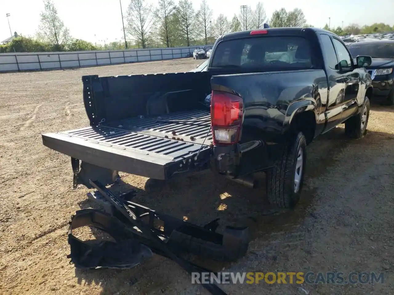 4 Photograph of a damaged car 3TYRX5GN8MT026967 TOYOTA TACOMA 2021